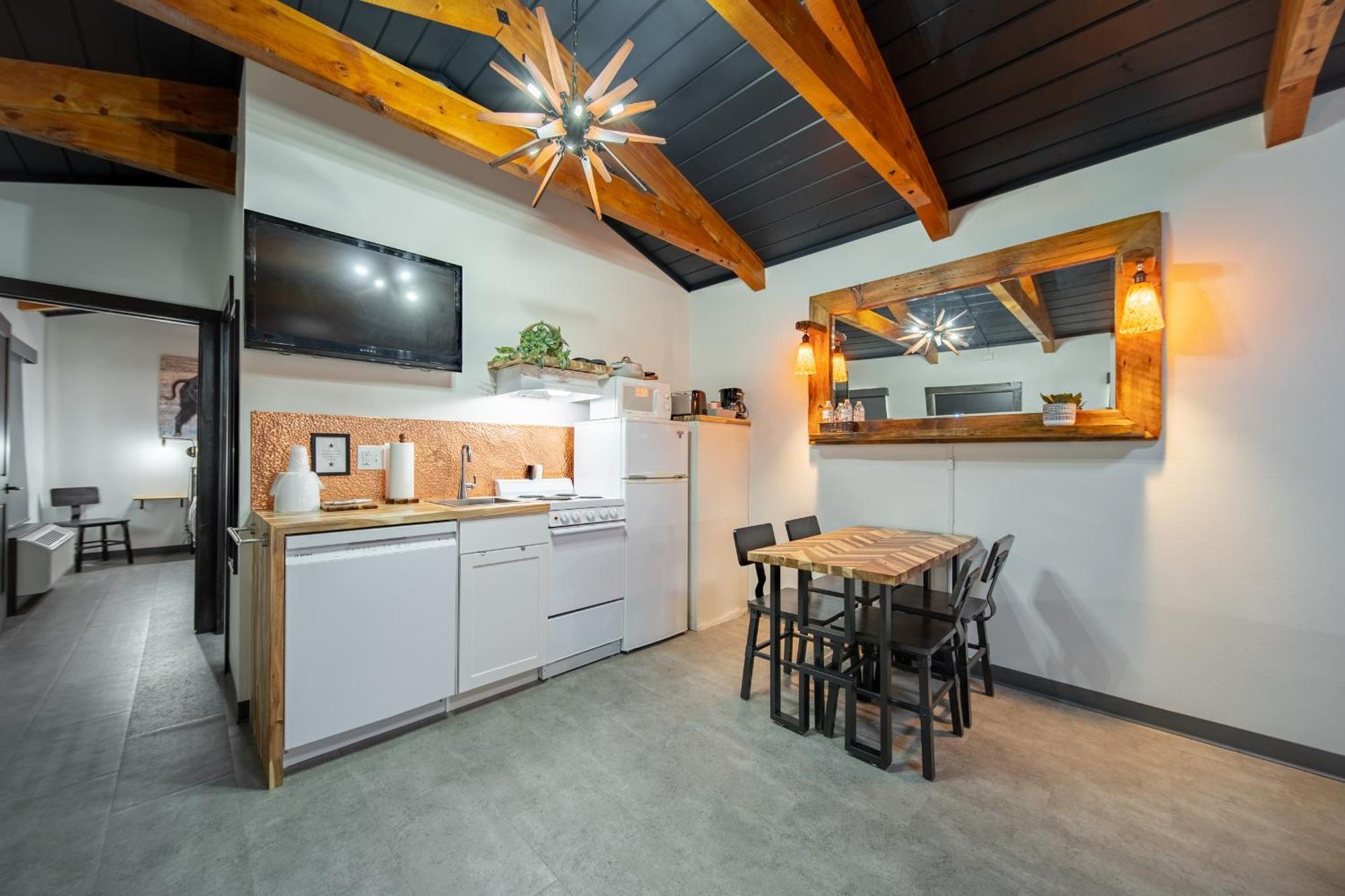 Hansen Inn & Cabins Wall Zewnętrze zdjęcie